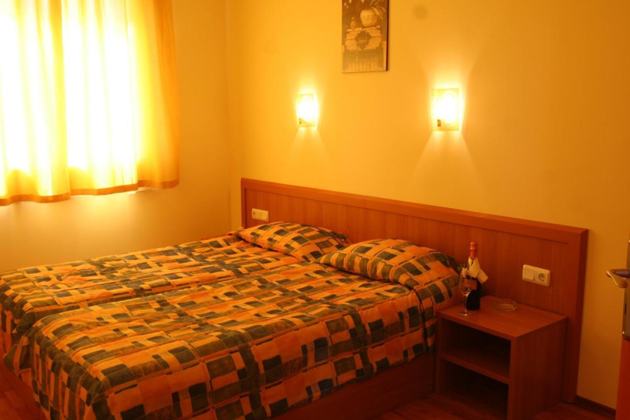 Joya Park Apartments Golden Sands Eksteriør billede